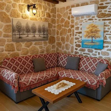 公寓 Apollon Traditional House *