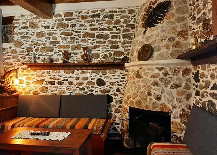 Apollon Traditional House * Apollona